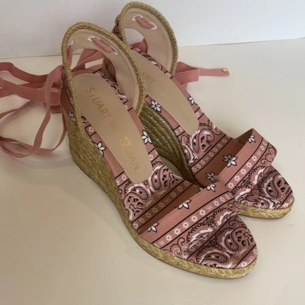 Sam Edelman Paisley Wedge Sandal in Size 39
